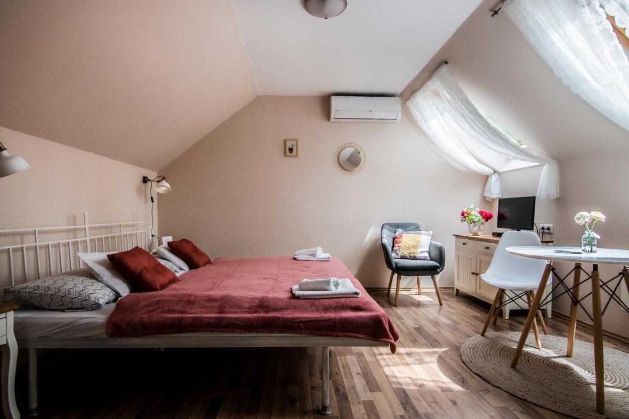 Sárvár Vagi Apartment מראה חיצוני תמונה